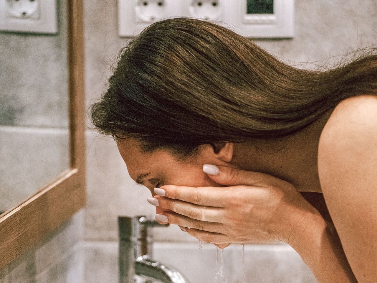 Savon lait d’anesse pour le visage : révélez une peau radieuse